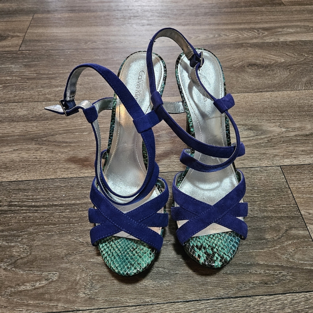 Calvin Klein Blue and Green Women's Sandals. Size 9.5